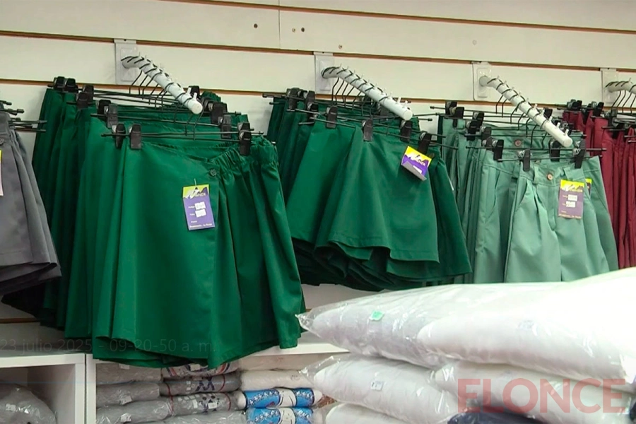 Aument&oacute; la venta de uniformes escolares y ropa de abrigo