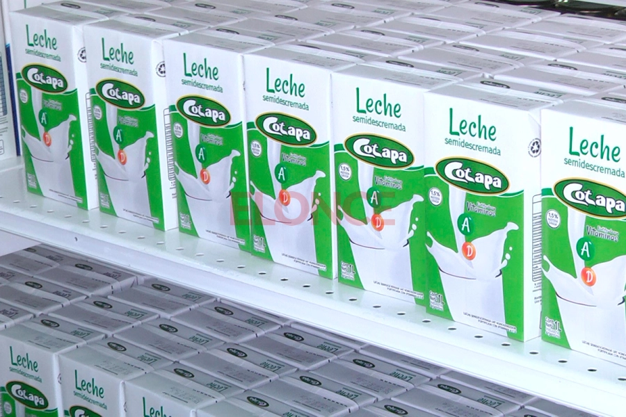 Reapertura del local de Cotapa en Paran&aacute; (foto Elonce)