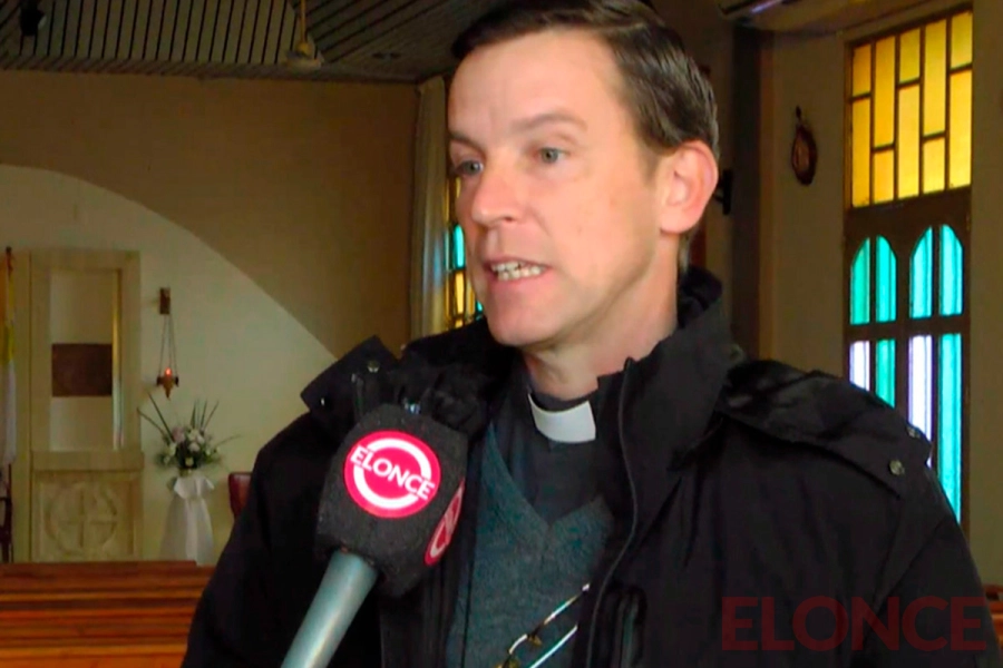 Padre Jorge Bon&iacute;n