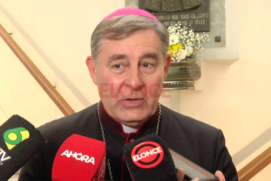 Monse&ntilde;or Ra&uacute;l Mart&iacute;n habl&oacute; como arzobispo. Foto: Elonce.