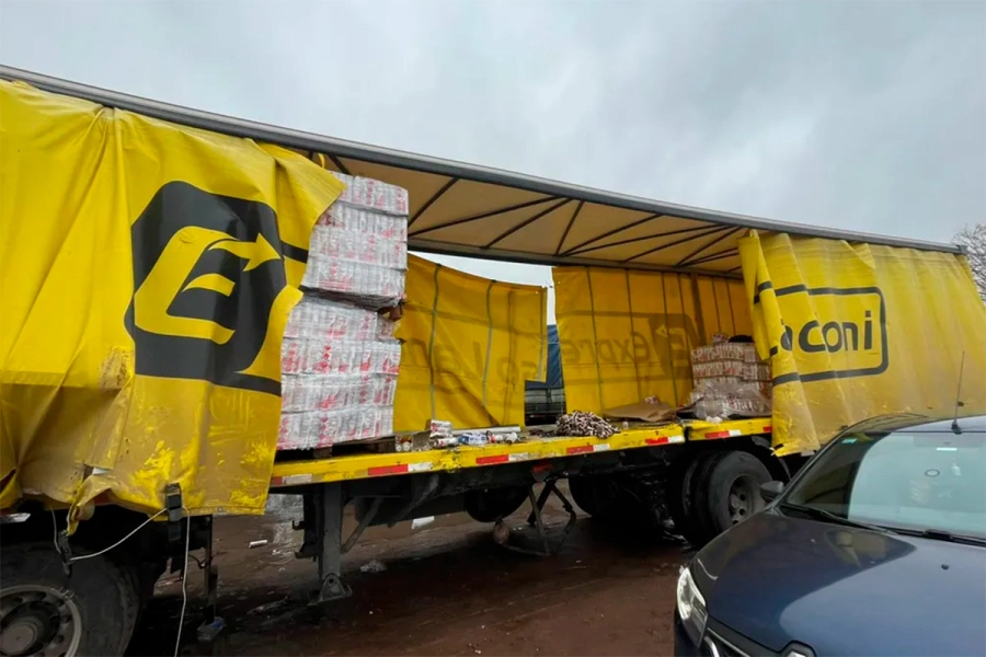 Tragedia en ruta santafesina: as&iacute; qued&oacute; el cami&oacute;n. Aire de Santa Fe