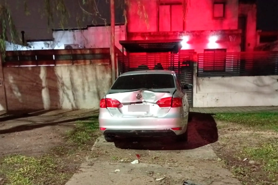 (foto Bomberos Voluntarios de Paraná)