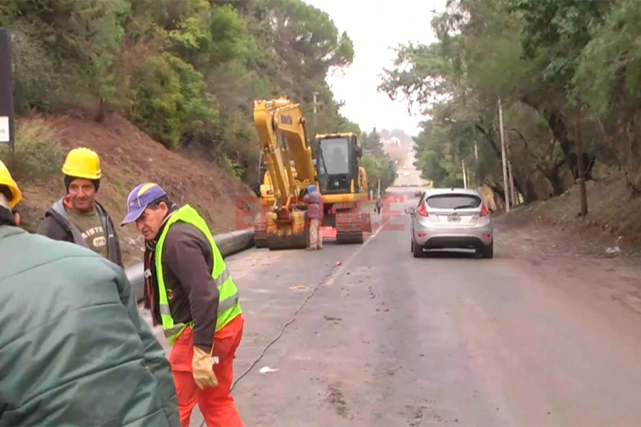 Avanza la instalaci&oacute;n de 5.500 metros de ca&ntilde;er&iacute;a para mejorar el agua potable
