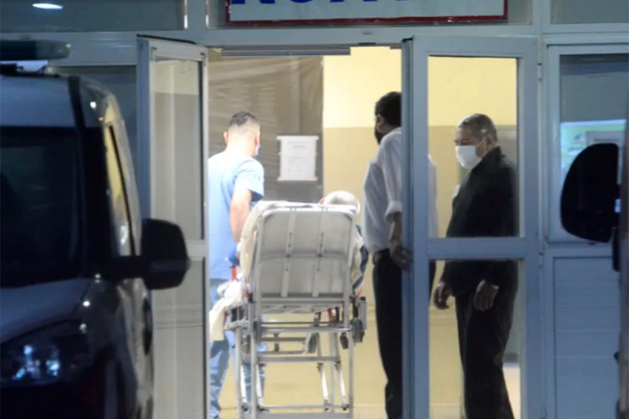 Golpe&oacute; a su ex y atropell&oacute; con el auto a la amiga que la defendi&oacute;