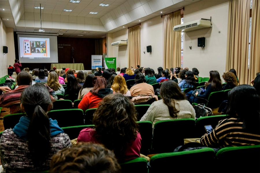 Taller de fotograf&iacute;a en Dise&ntilde;a Paran&aacute;