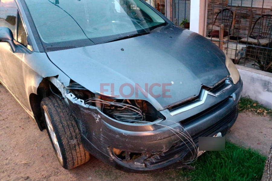 La víctima logró recuperar el auto que había entregado (foto Departamental Policial de Federal)