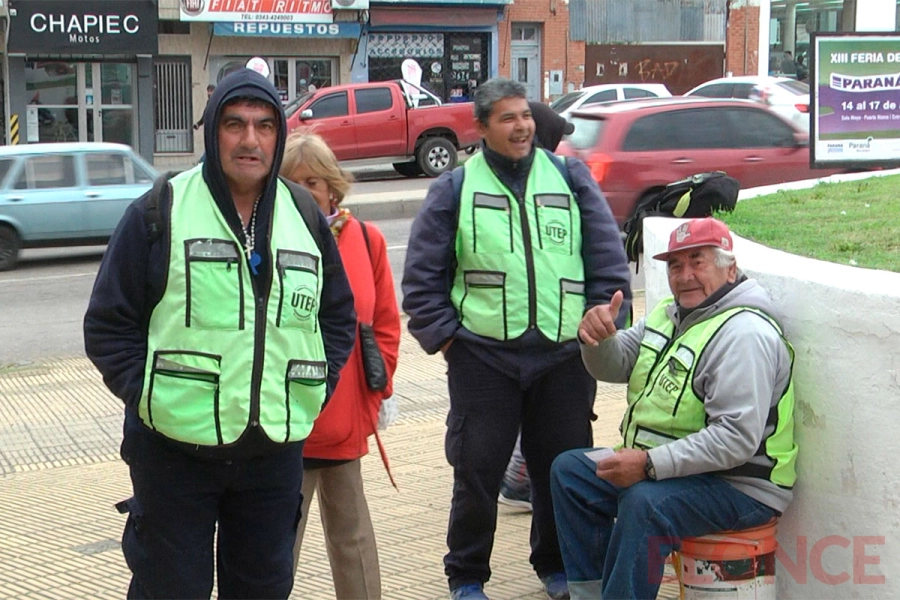 Tarjeteros renovaron su carnet
