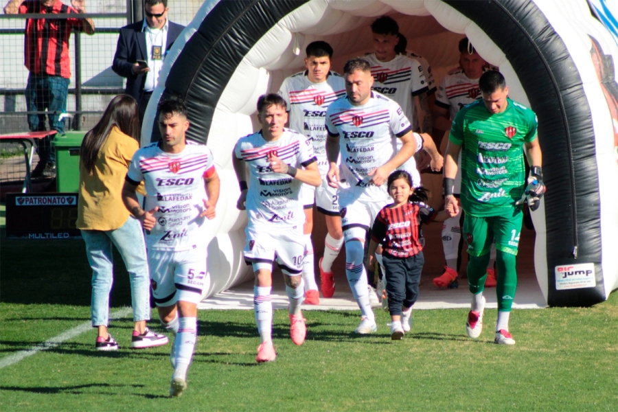 Vuelve el capitán. Archivo