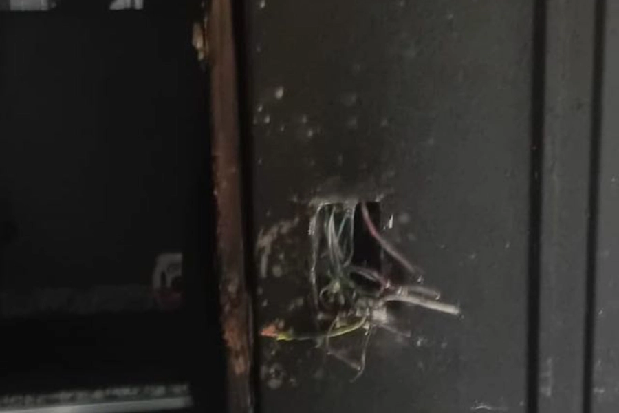 As&iacute; qued&oacute; el interior de la vivienda. Foto: Bomberos Voluntarios.