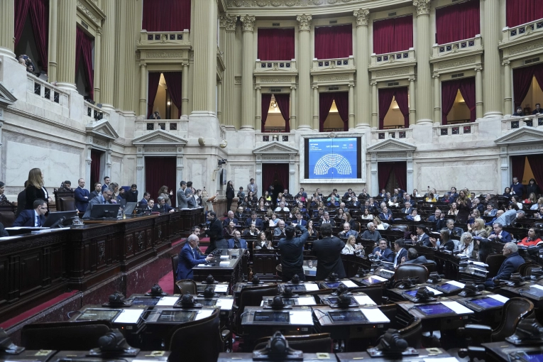 Diputados tratan hoy los vetos al aumento a jubilados y Emergencia en Discapacidad