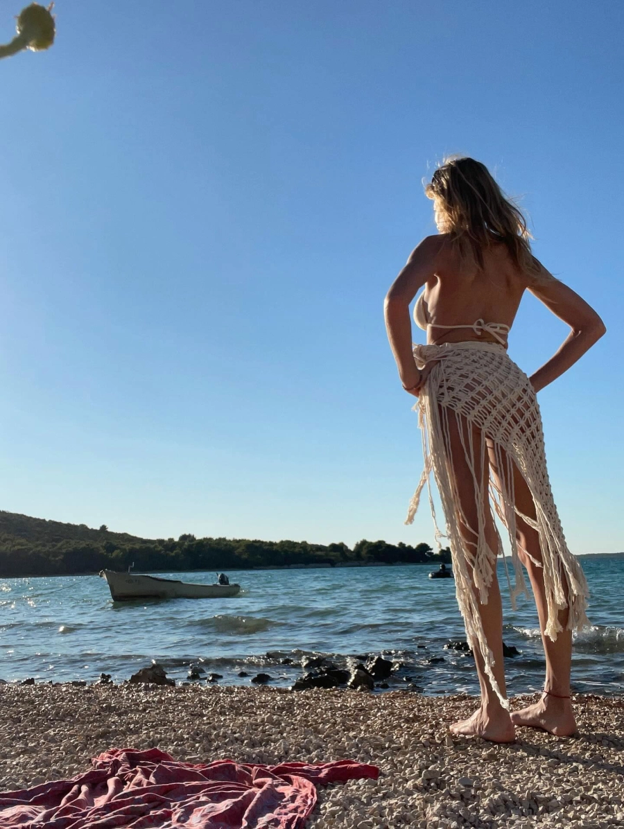 Alina Moine en Tisno. Instagram