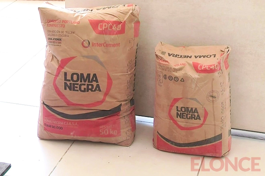 Las bolsas de cemento de 50 y 25 kilos. Elonce