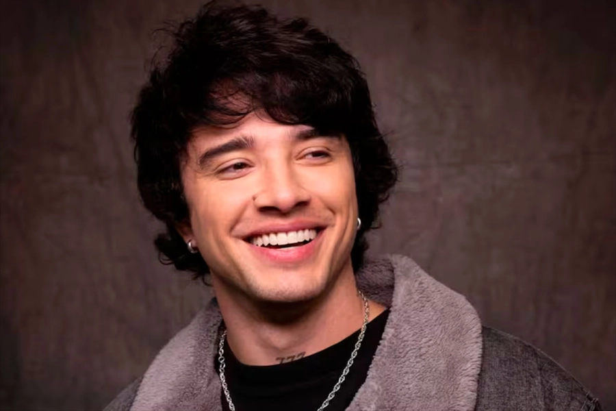 Julián Serrano.