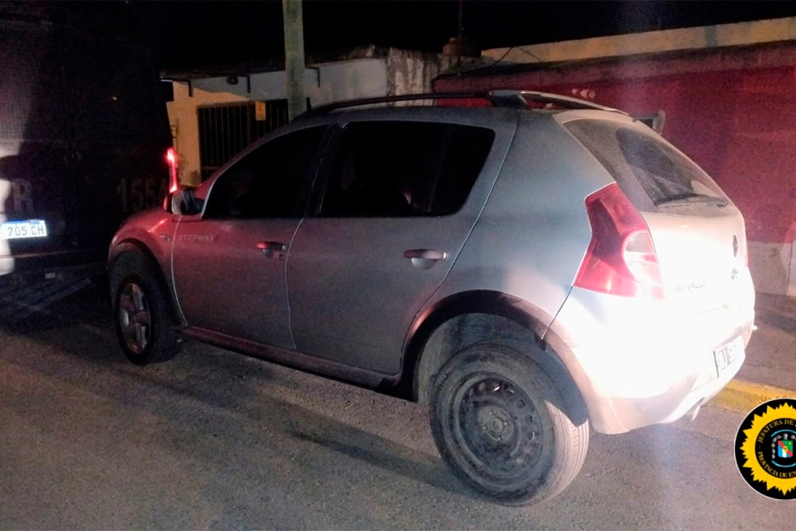 Auto secuestrado en Paran&aacute;. PER