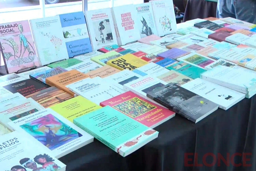 Feria del libro Paran&aacute; Lee