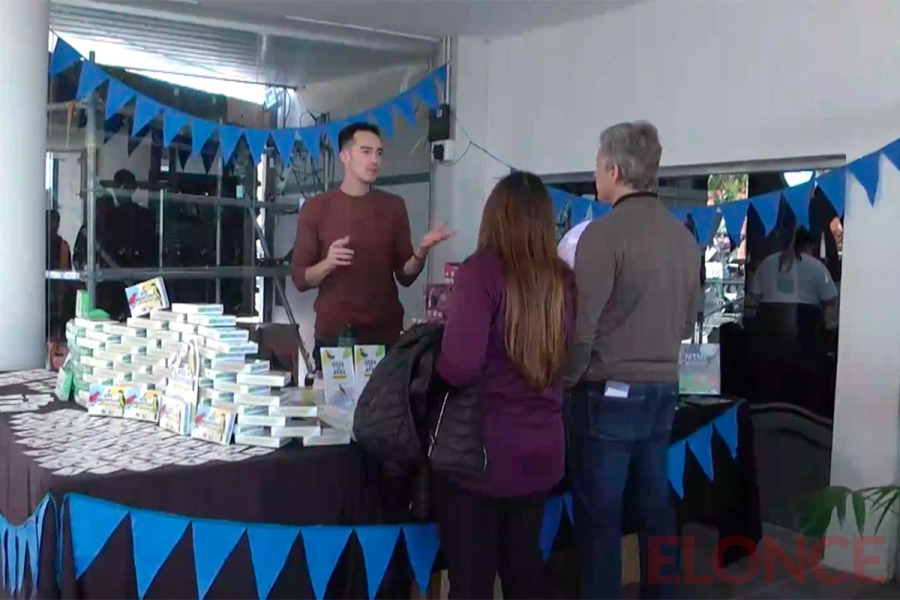 La Feria del Libro &ldquo;Paran&aacute; Lee&rdquo; cautiva con propuestas para todas las edades