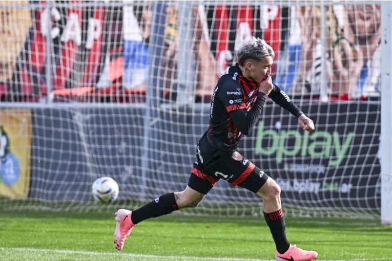 Patronato le ganó con lo justo a Arsenal y sumó tres puntos valiosos