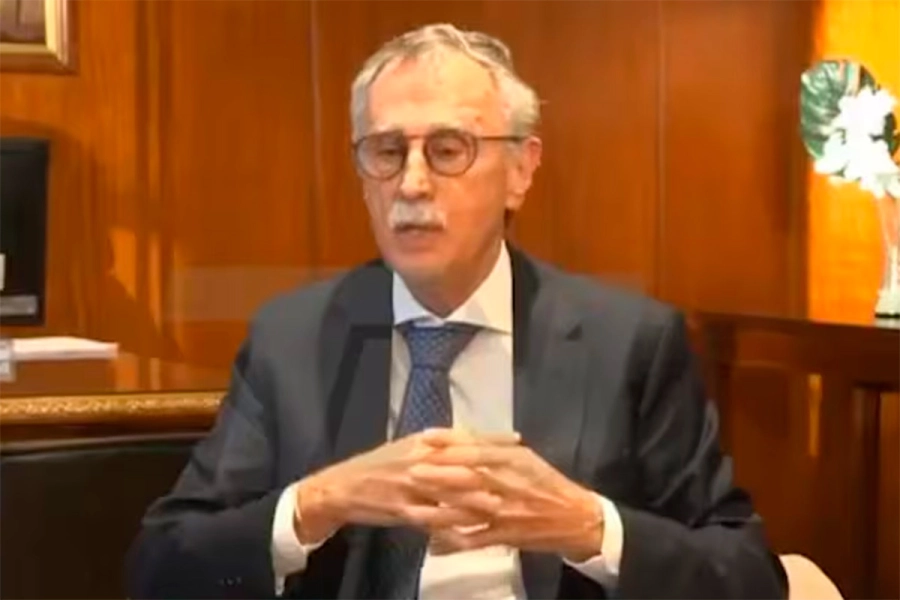 Mario Lugones, ministro de Salud
