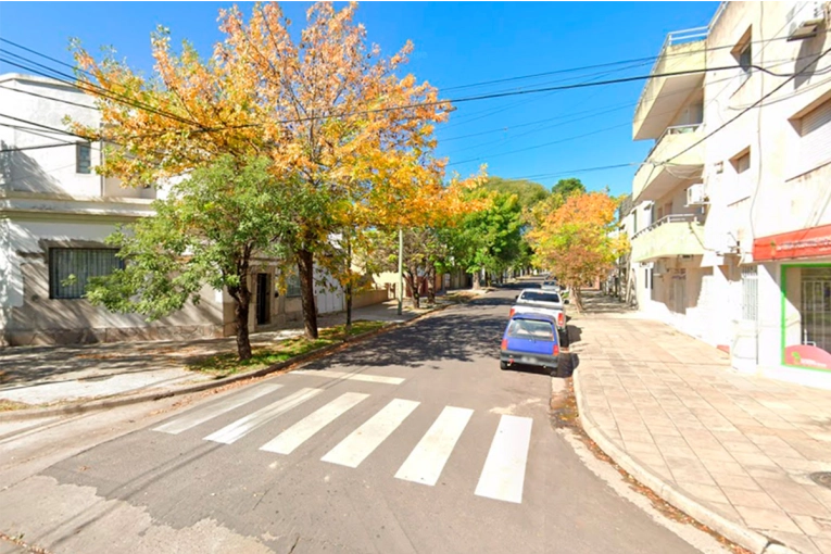 Disponen sentido único de circulación para una calle de Paraná: los motivos