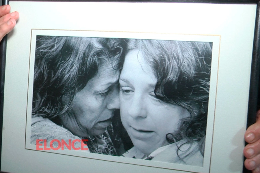 Imagen de Clarisa Sobko junto a Mar&iacute;a Luz Pi&eacute;rola.