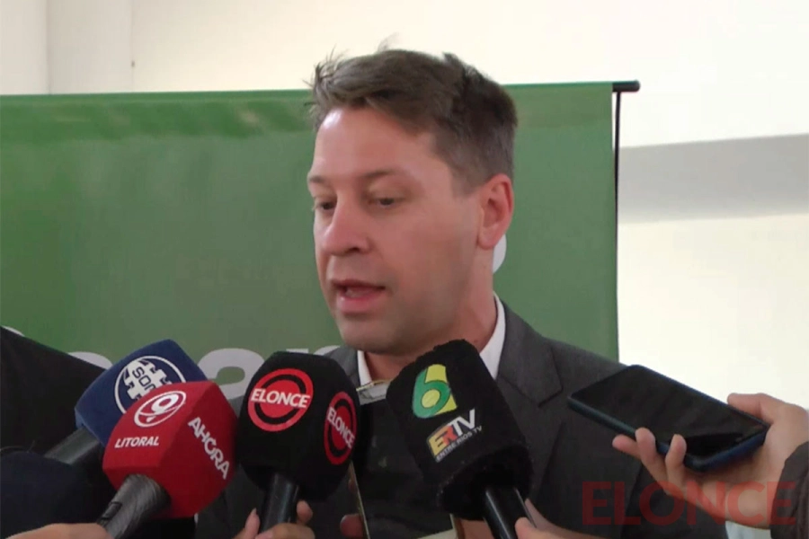 Subsecretario de Ambiente, Maximiliano P&eacute;rez Viecenz