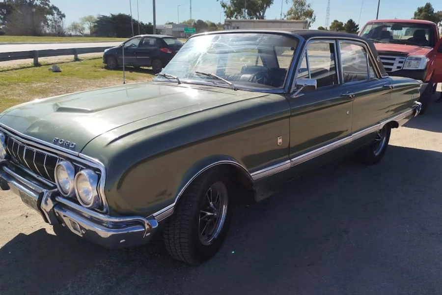 As&iacute; se encontraba el auto antes de chocar. Foto: Infobae.