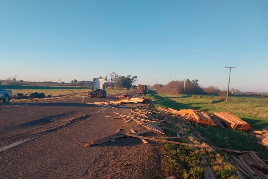 (foto Bomberos Voluntarios de Ceibas)