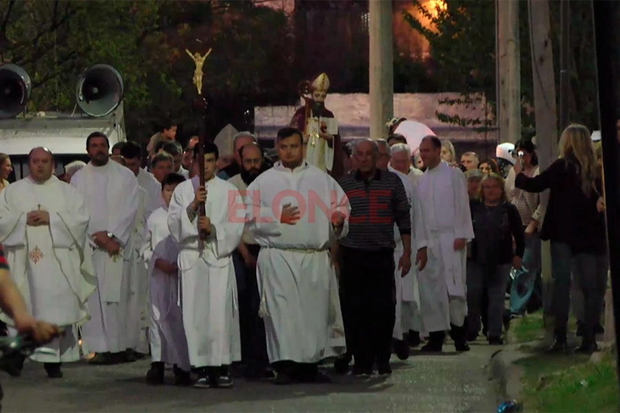 Postal de la caravana. Foto: Elonce.