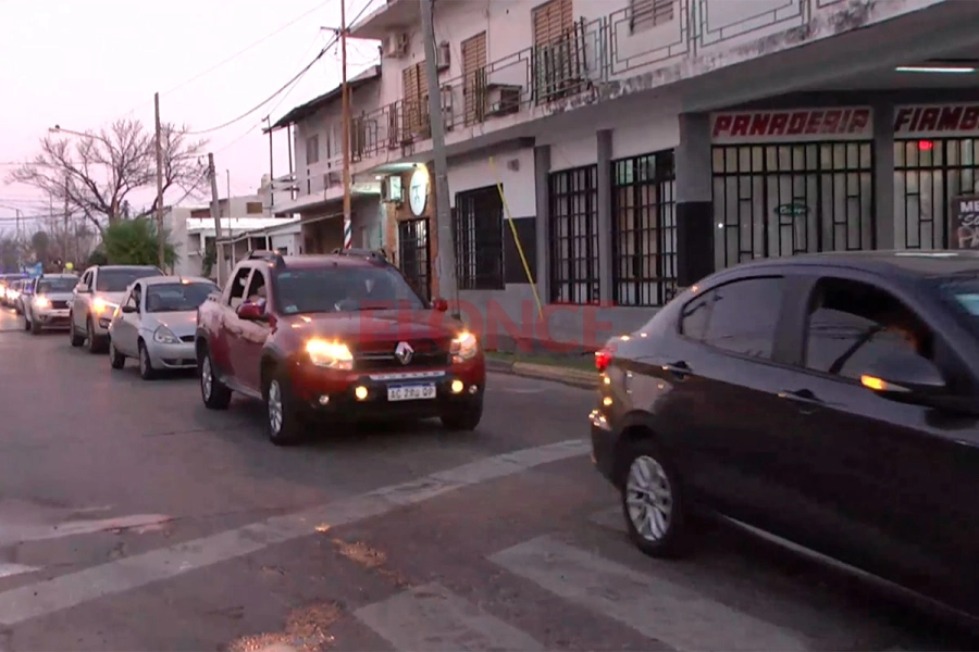 Postal de la caravana.Foto: Elonce.