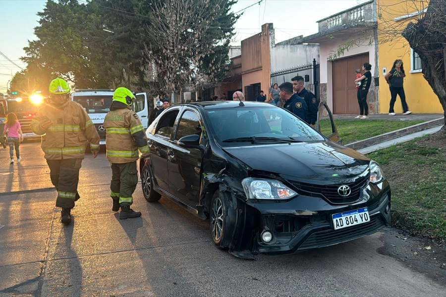 Bomberos Voluntarios de Paran&aacute;.