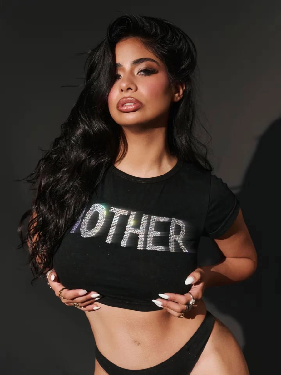 Daniela Celis. Instagram