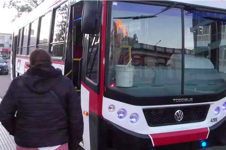 UTA nacional amenaza con un paro en el transporte público en el interior del país