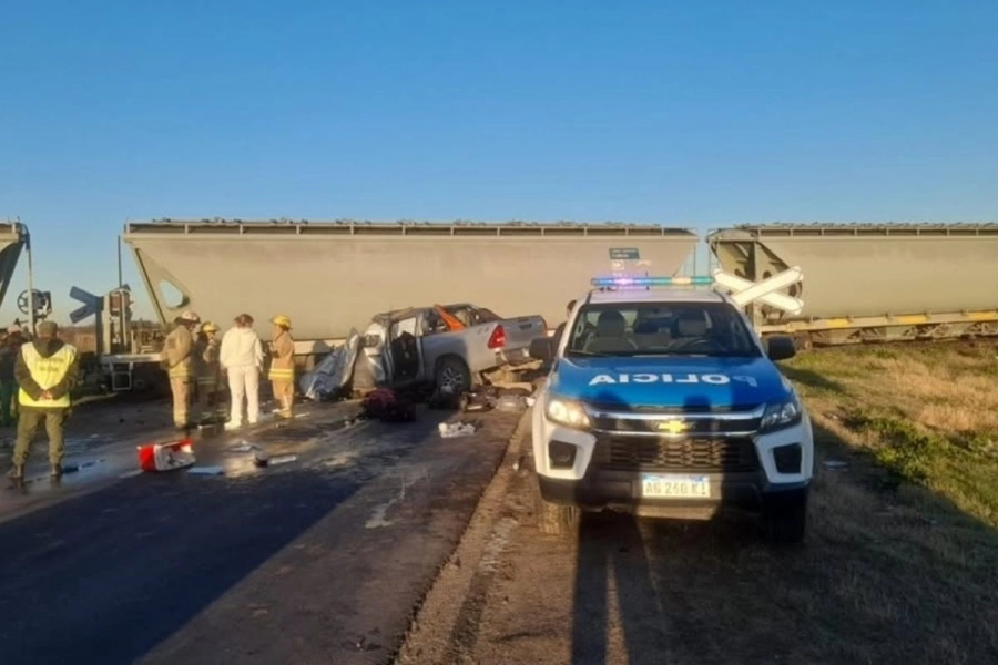 Tragedia vial en el sur de Entre Ríos (foto Elonce)