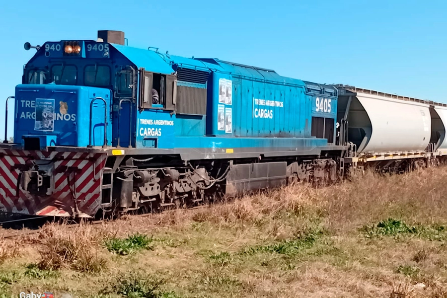 Tragedia vial en el sur de Entre R&iacute;os (foto Bomberos Voluntarios de Ceibas)