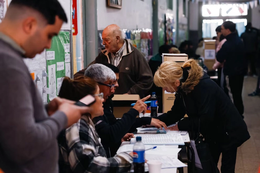 Foto: Imagen de la votación de hoy en la provincia de Buenos Aires. Foto: Infobae.