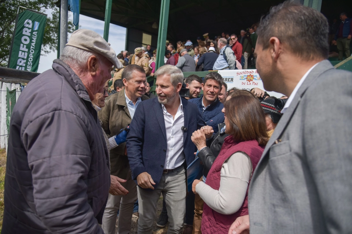 Rogelio Frigerio en la Expo Rural en La Paz.
