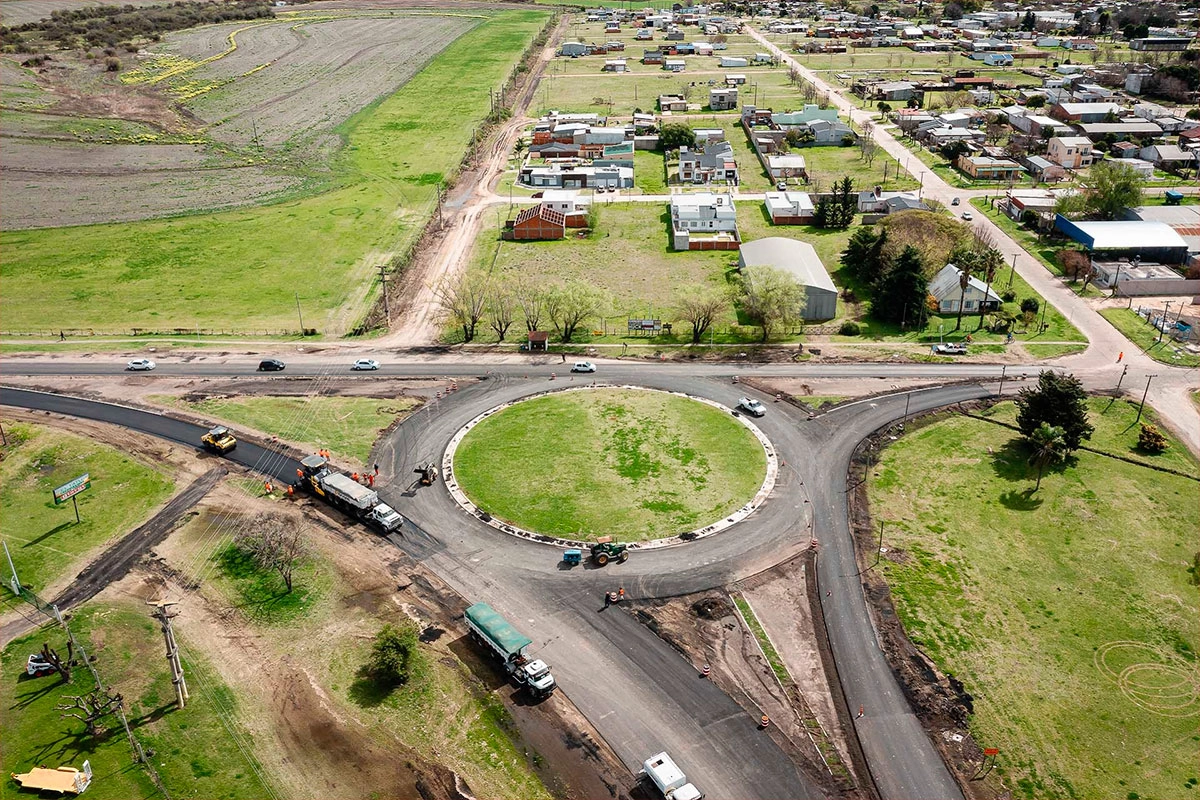 Importante avance en la obra de la rotonda en el acceso a Seguí