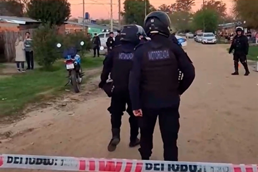 Adolescente mató de una puñalada a su vecina