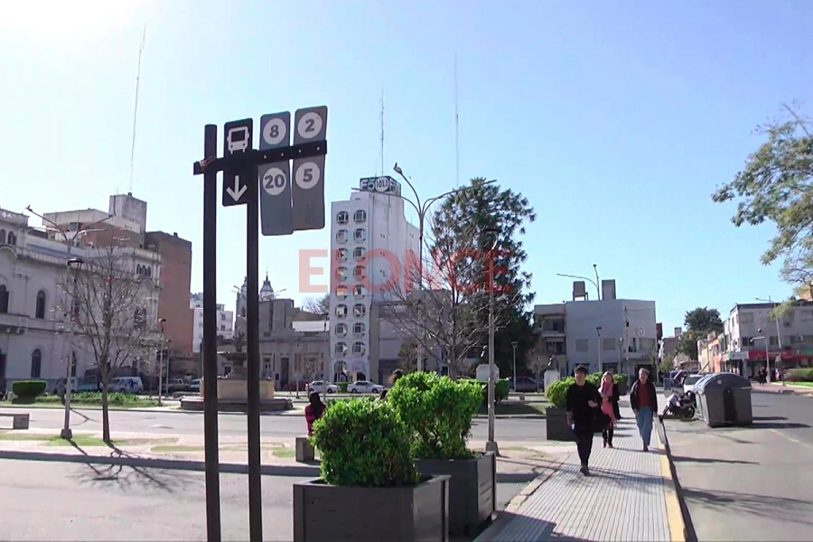 Est&aacute; previsto el recambio de la numeraci&oacute;n por letras en los postes de se&ntilde;alizaci&oacute;n (foto Elonce)