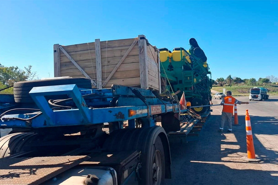 Vialidad realiza operativos de control de dimensiones en puente  Victoria- Rosario