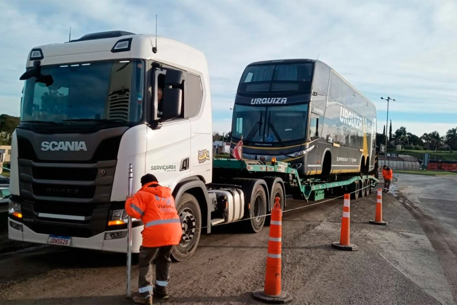 Vialidad realiza operativos de control de dimensiones en puente  Victoria- Rosario