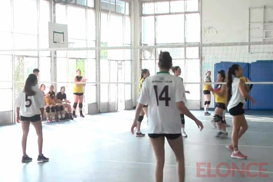 M&aacute;s de 900 estudiantes participaron de los Juegos Deportivos de la ciudad en Paran&aacute;