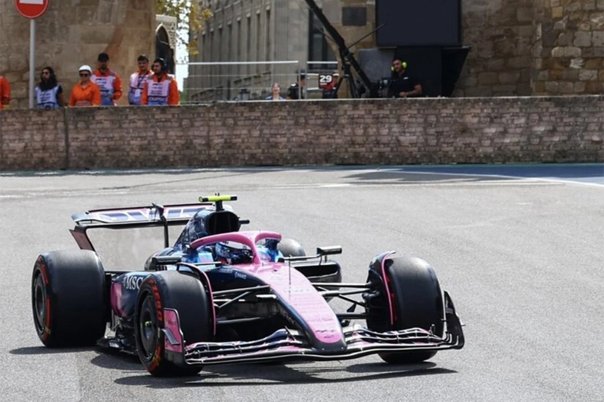 Lando Norris dominó la primera práctica del GP de Azerbaiyán  y Colapinto finalizó 19°