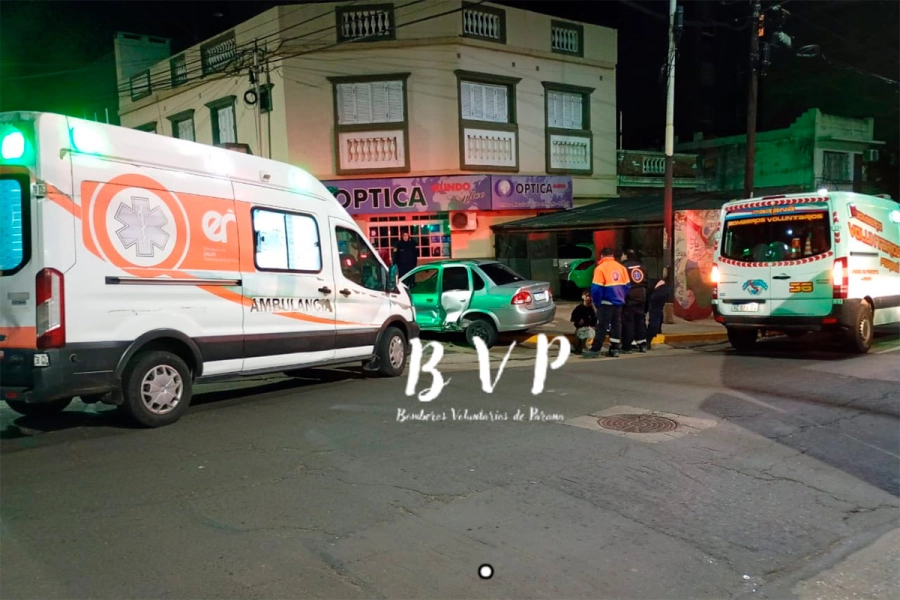 (foto Bomberos Voluntarios de Paran&aacute;)