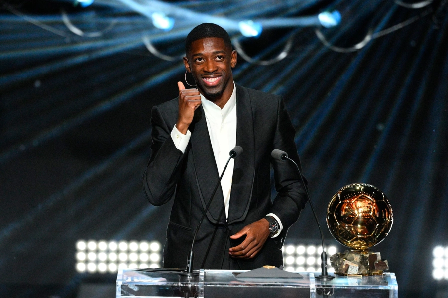 Demb&eacute;l&eacute; con el Bal&oacute;n de Oro. Foto: Archivo Web.