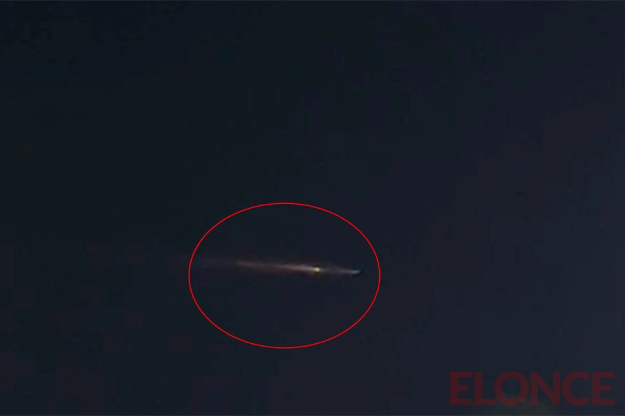 Extra&ntilde;a luz cruz&oacute; el cielo y sorprendi&oacute; en Paran&aacute;