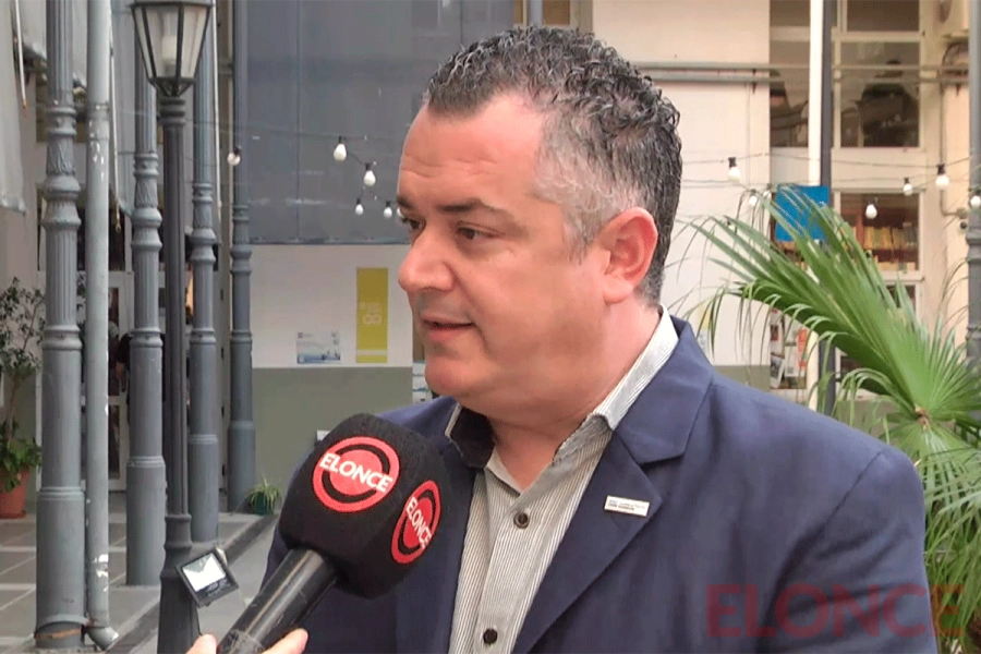 Sebasti&aacute;n P&eacute;rez, decano de la Facultad de Ciencias Econ&oacute;micas