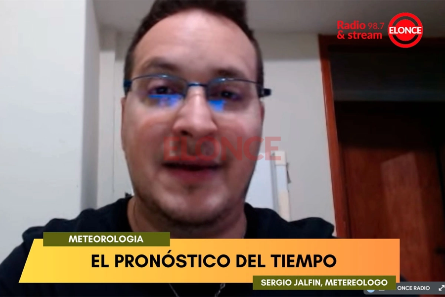 Sergio Jalfin, meteor&oacute;logo que dialog&oacute; en Moviendo el Avispero. Foto: Elonce.