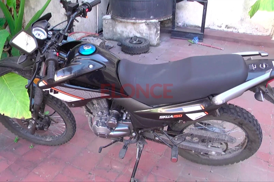 Moto secuestrada en Paran&aacute; (foto Elonce)