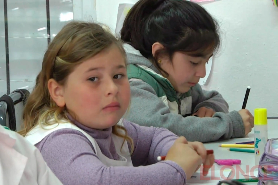 &ldquo;Un equilibrio entre libros y lo digital&rdquo;